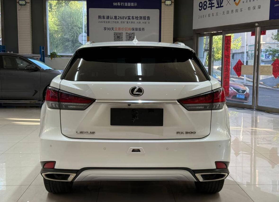 Lexus RX 300 фото 4